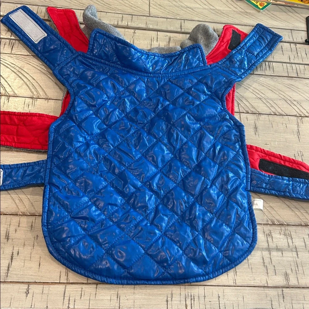 Small Dog Jackets Bundle of 2 Red & Blue Lightweight Velcro Closure Size Medium